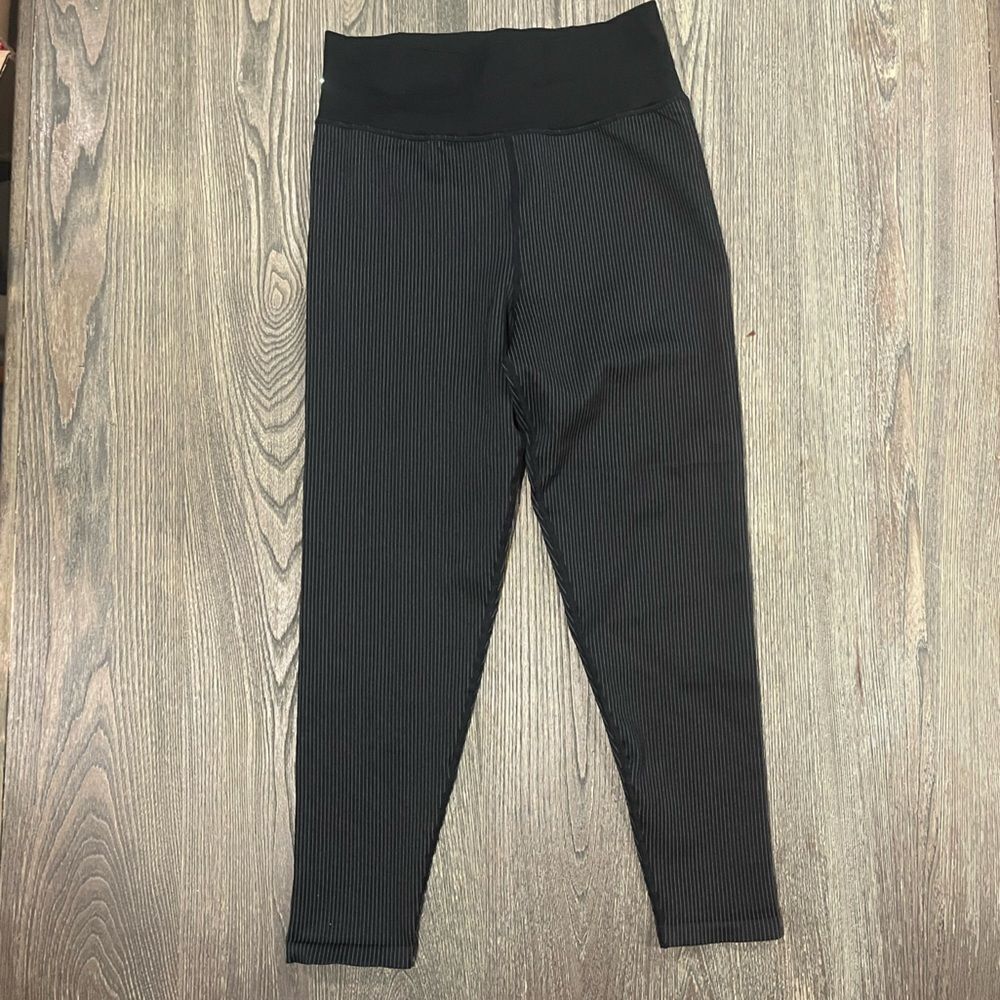NWT Offline by Aerie 7/8 High-Rise Ribbed Leggings Pull-On Stretch Gray Size XL